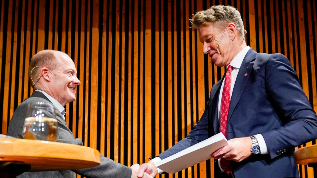 NTB PB Luv K8spi Y 1