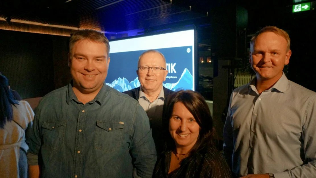 Hans André Sørvik Eldar Sætre Joanne Picton aarseth Jan Endre Vartdal opp TIK desember 2023 foto Ogne