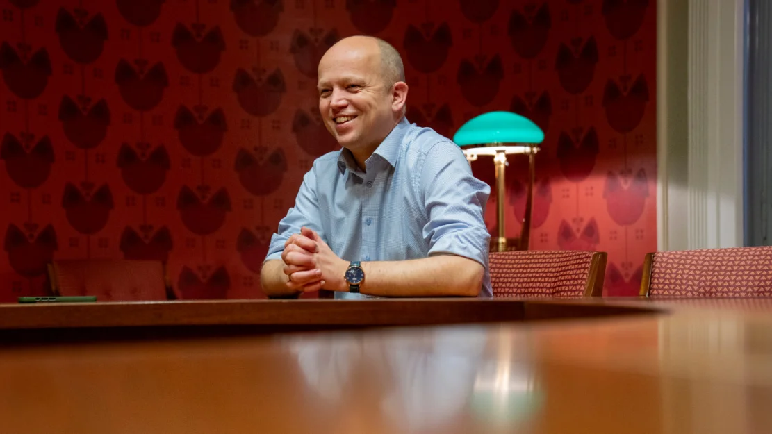 NTB y VM k IS7 H3 E 1