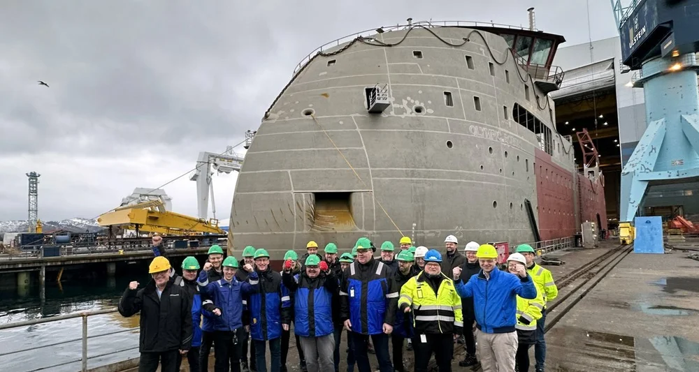 Ulstein Verft gruppebilde Olympic Boreas foto Marius 11
