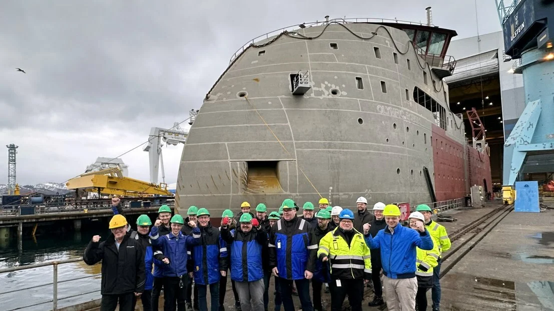Ulstein Verft gruppebilde Olympic Boreas foto Marius 11