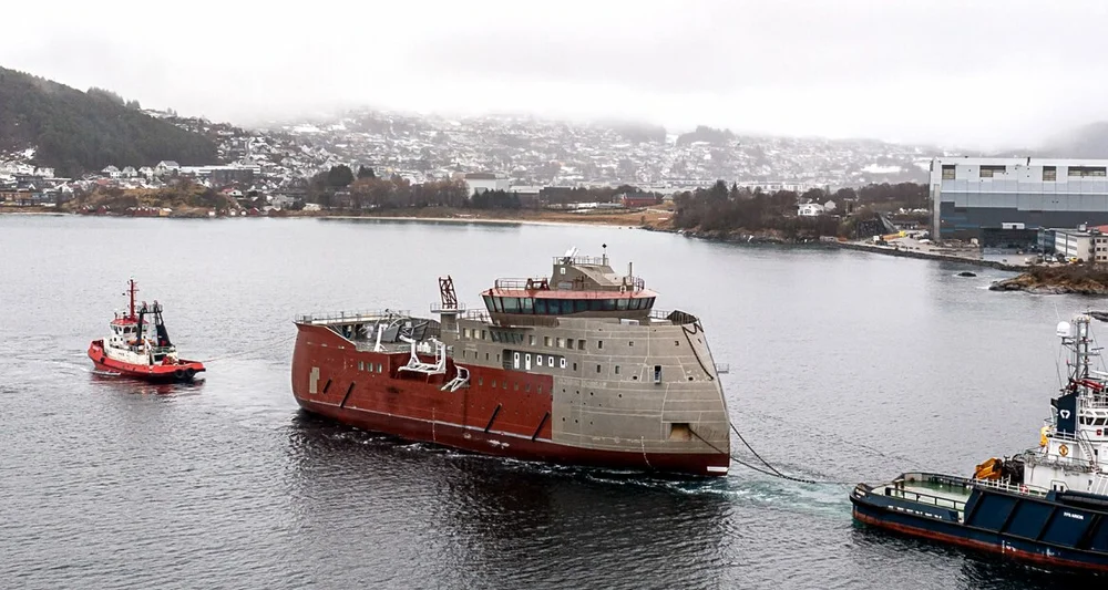 Olympic Bareas januar 2024 Ulstein Verft foto Uavpic