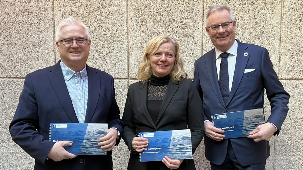 Owe Hagesæther Kirsti Slotsvik og Tor Arnesen Foto Blått Kvantesprang