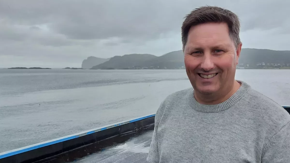 Bertil Holen f15bbfde3dc1a14012b0b5f628033328