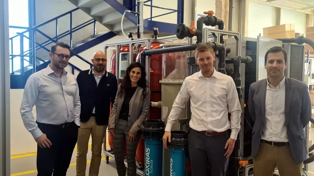 MMC First Process Apria foto mmc first process f15bbfde3dc1a14012b0b5f628033328