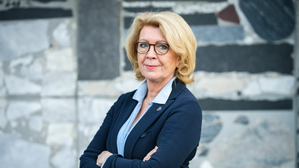 Å SLAUG HAGA IKKJE BRUK