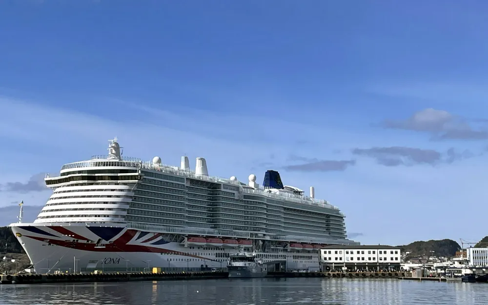 Cruiseskip Iona Ålesund foto Marius