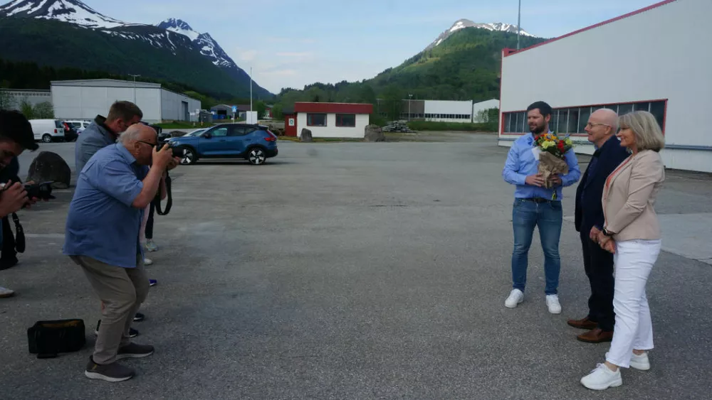 Dagleg leiar Daniel Sundet hamnesjef Olav Akselvoll og okonomi og eigedomsjef Dagrun Karin Stakvik i Molde og Romsdal havn IKS Foto Ogne Oyehaug