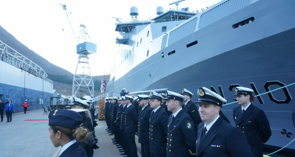 Kystvaktdaap vard langsten nov 2022 mannskap foto Ogne