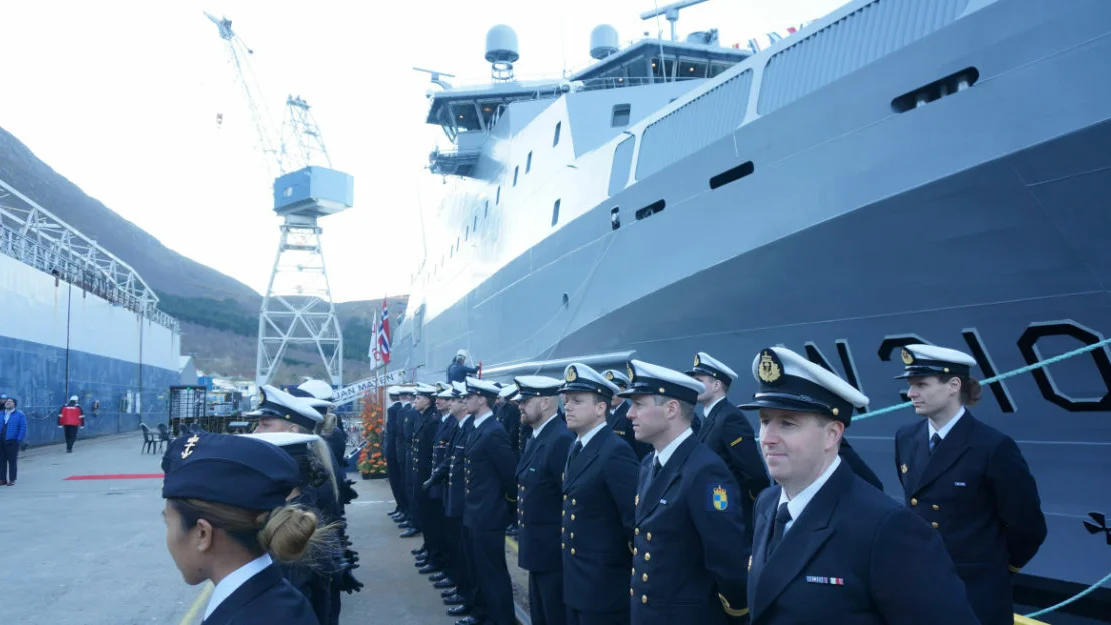 Kystvaktdaap vard langsten nov 2022 mannskap foto Ogne