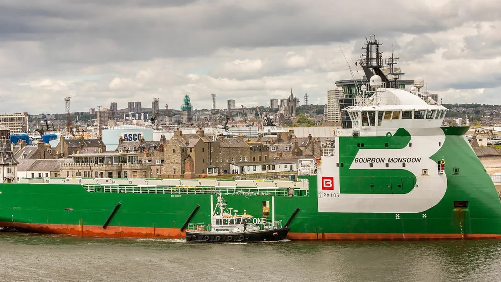 2048px Bourbon Monsoon 17775542233 1