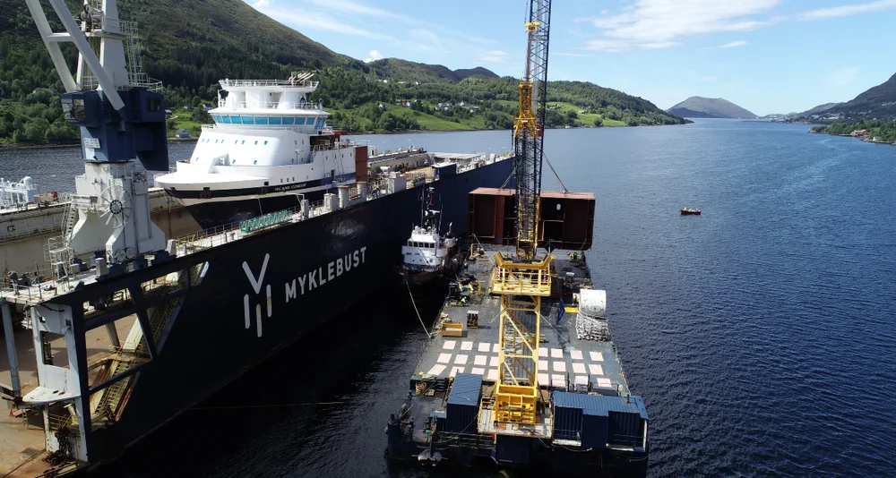 Myklebust Verft Island Condor ombygging foto Myklebust Verft