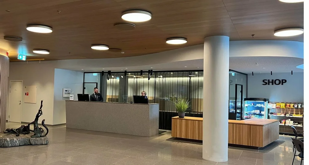 Scandic parken resepsjon foto scandic parken