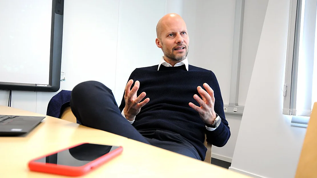 Seriegruenderens raad Jeg tenkte for smaatt
