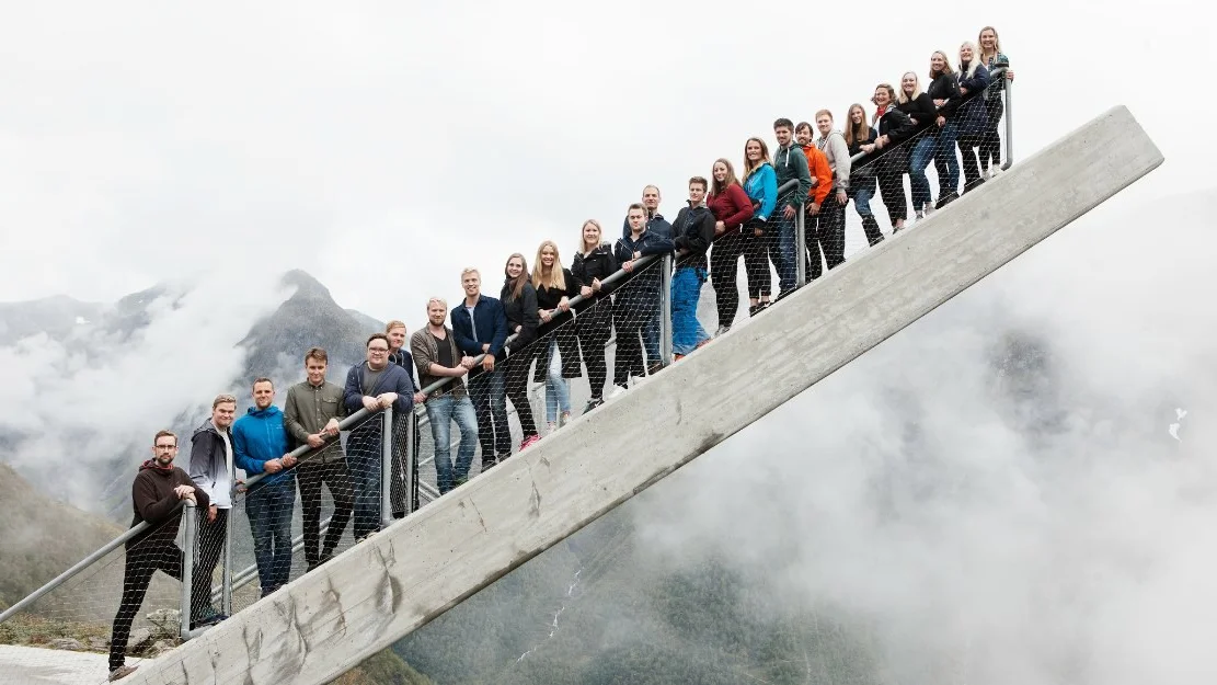 Suksess i Sogn og Fjordane tregt paa Sunnmoere