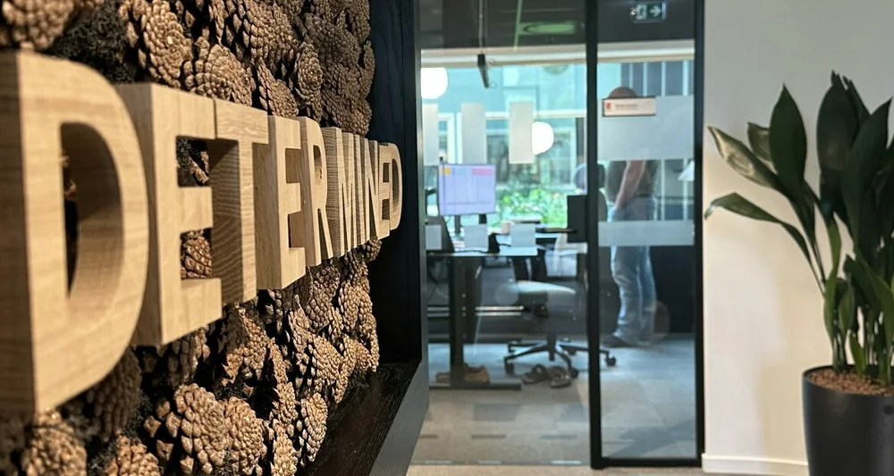 Kongsberg Maritime Ulsteinvik kontor foto Marius