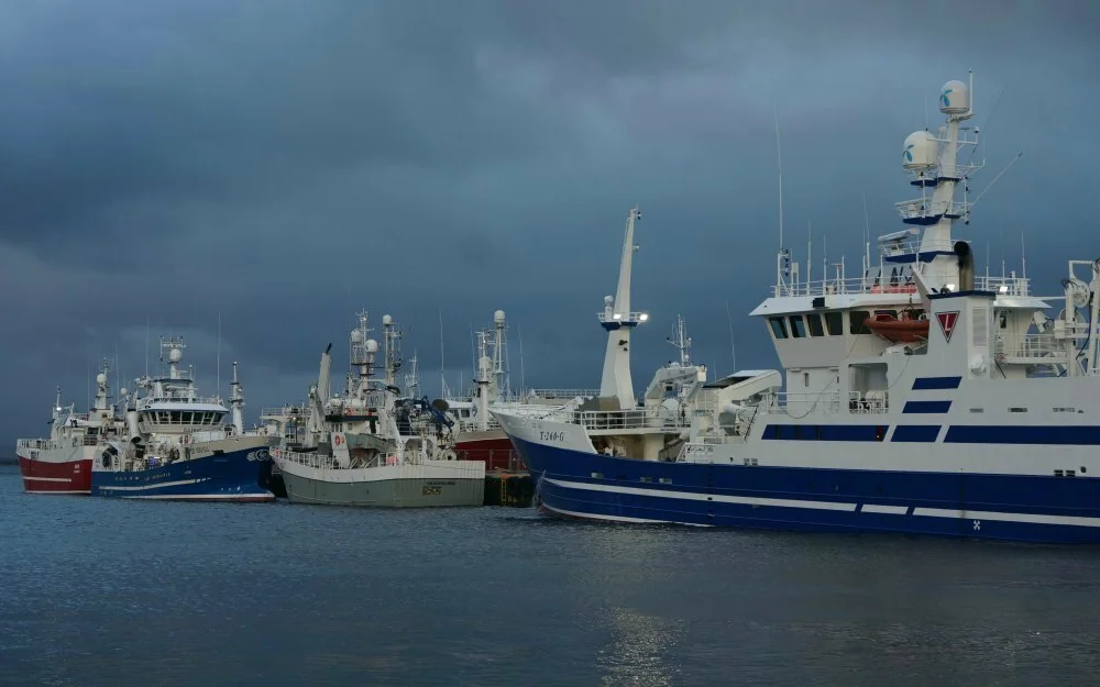 Fiskebatar i Alesund foto Ogne