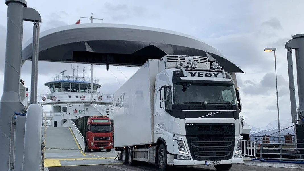Ferjeopproer i spoerjetimen