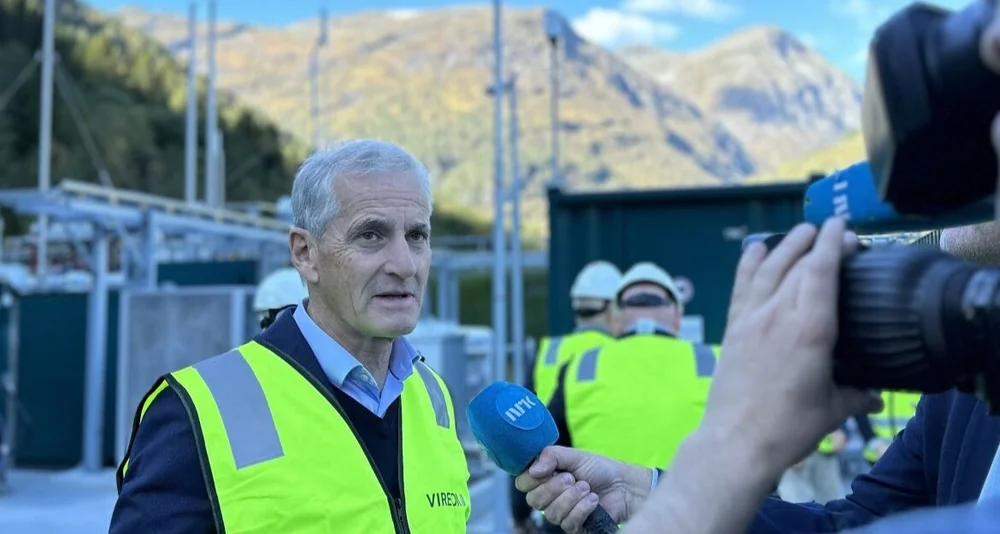 Jonas Gahr Store halvnaert hellesylt foto Marius