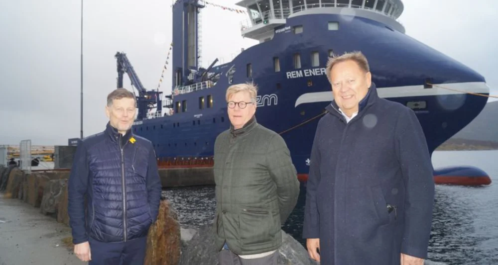 EIGARTRIO Trioen Thorsteinn Mar Baldvinsson Magnus Roth og Age Remoy har samarbeida i mange ar og eig reiarlaget med hovudbase i Fosnavag Foto Kjetil Haanes