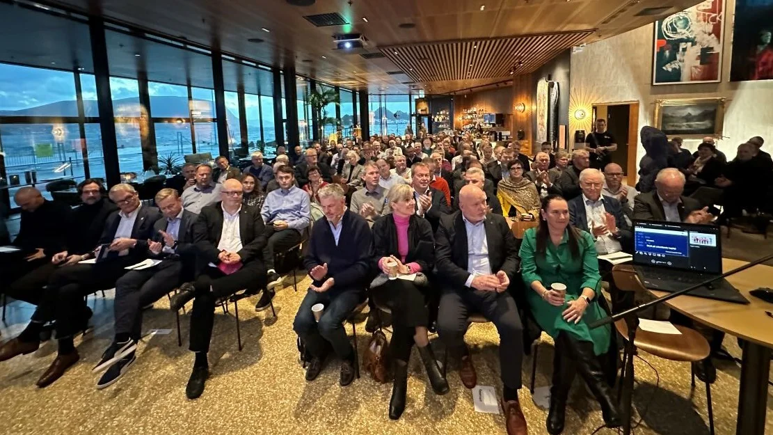 Folkemote formuesskatt Mjolstadneset oversikt foto Marius 2