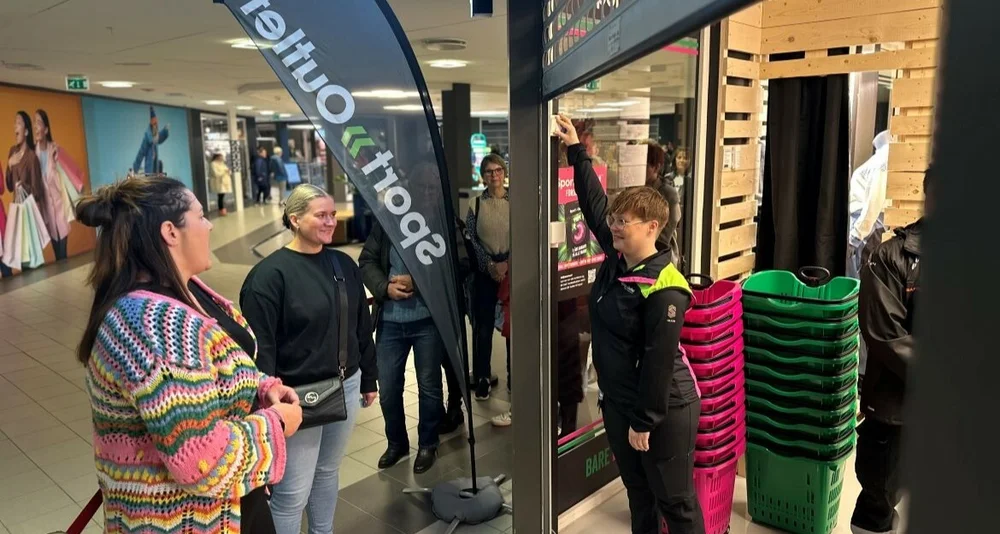 BLAHUSET Marita Skar May Lise Myklebusthaug Sport Outlet foto Marius