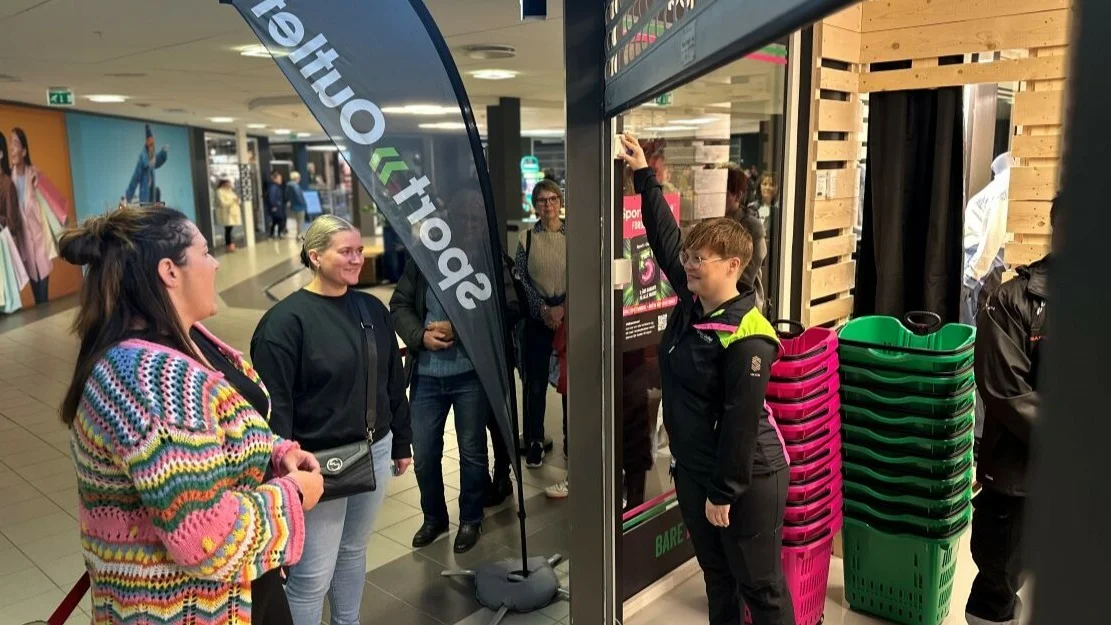 BLAHUSET Marita Skar May Lise Myklebusthaug Sport Outlet foto Marius