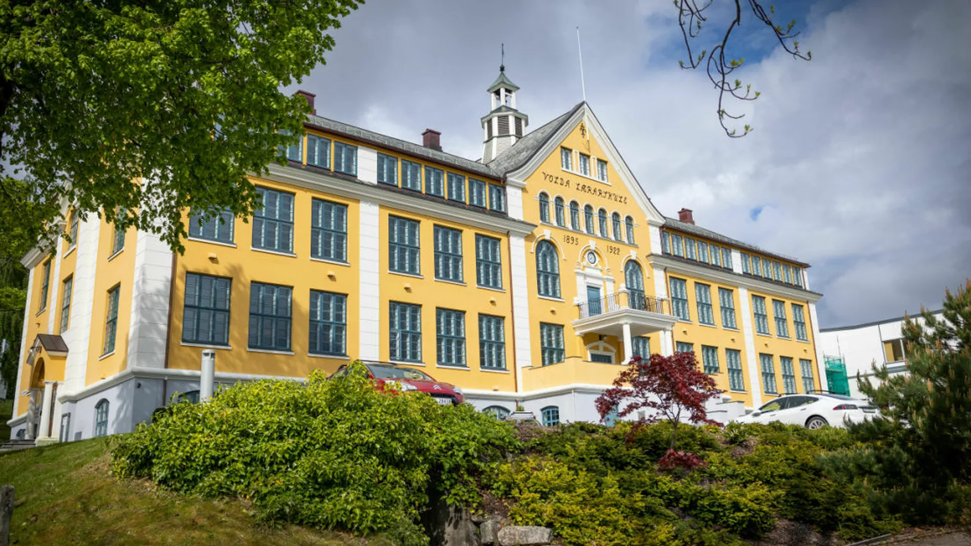 Bygg Kaarstadhuset Hogskulen i Volda haust22 Foto Karl August Swanstrom Hogskulen i Volda