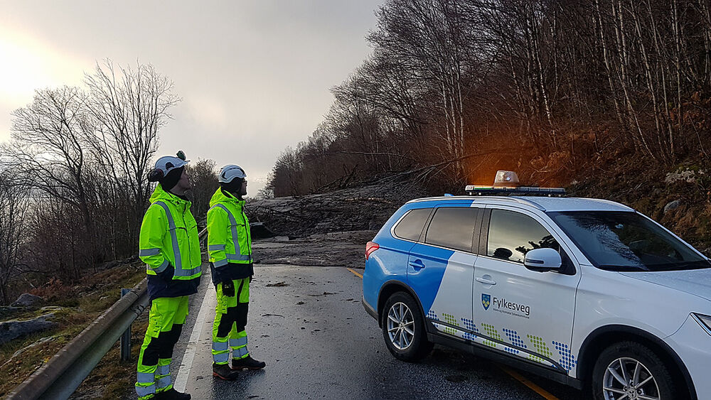 Stengt ved Sulesund til fredag