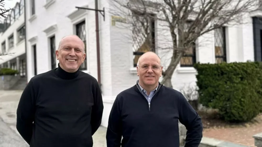 Arild Hatloy Arne Lothe Sparebankstiftinga Sore Sunnmore foto Marius