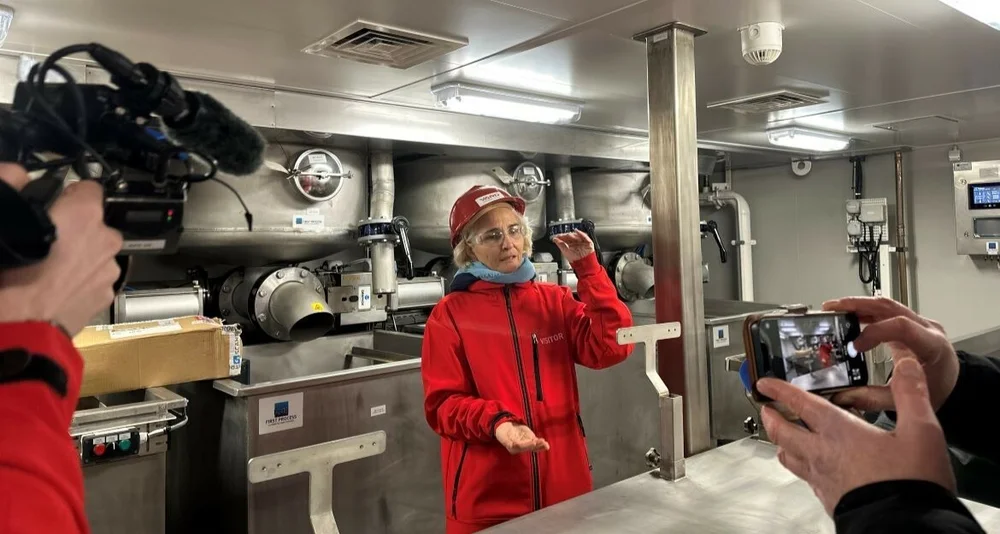 Rev Ocean Eva Ramirez Llodra foto Marius