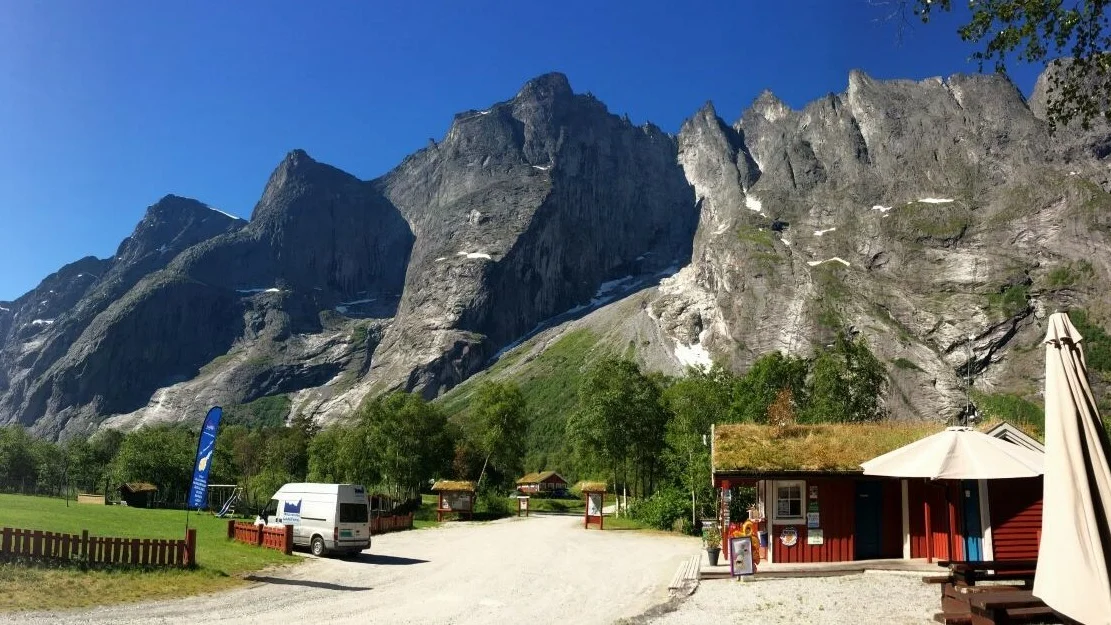 Trollveggen camping foto Trollveggen camping