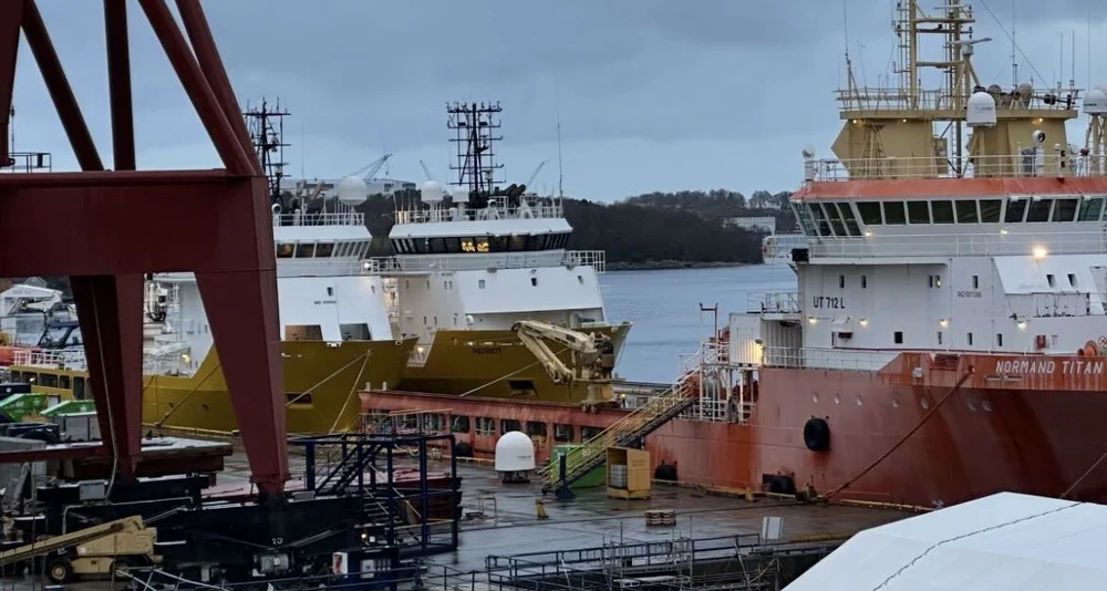 Sea Shipping green yard kleven patriot foto Sea shipping