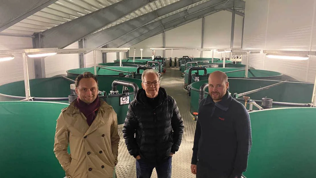 Gadus Group kjoeper Mowi anlegg