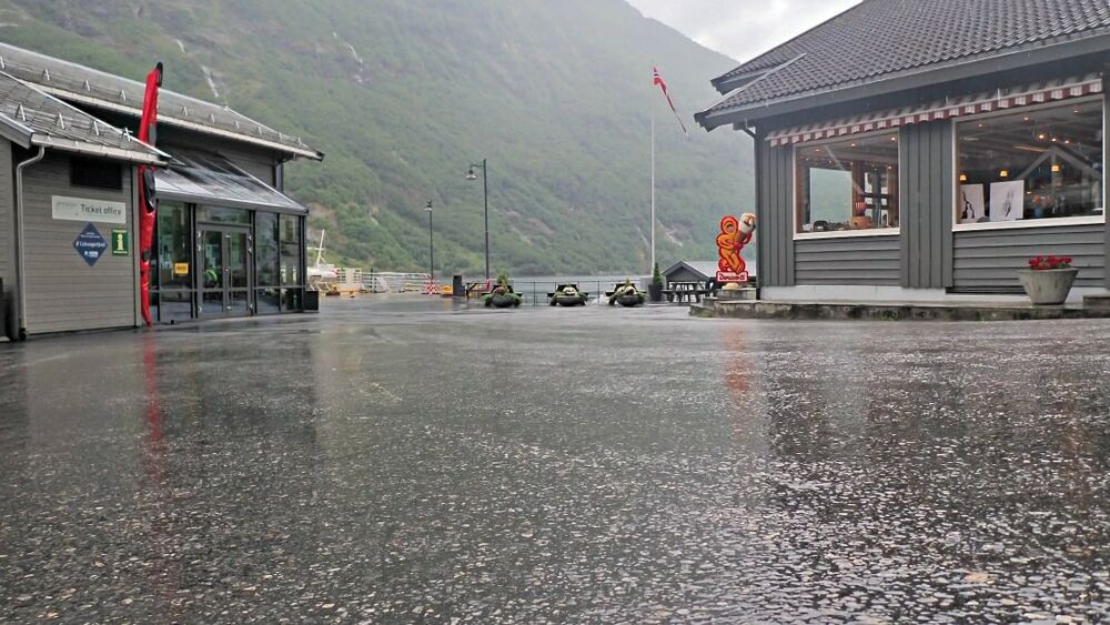 Reiselivet trur ikkje vaksinen reddar turistaaret 2021