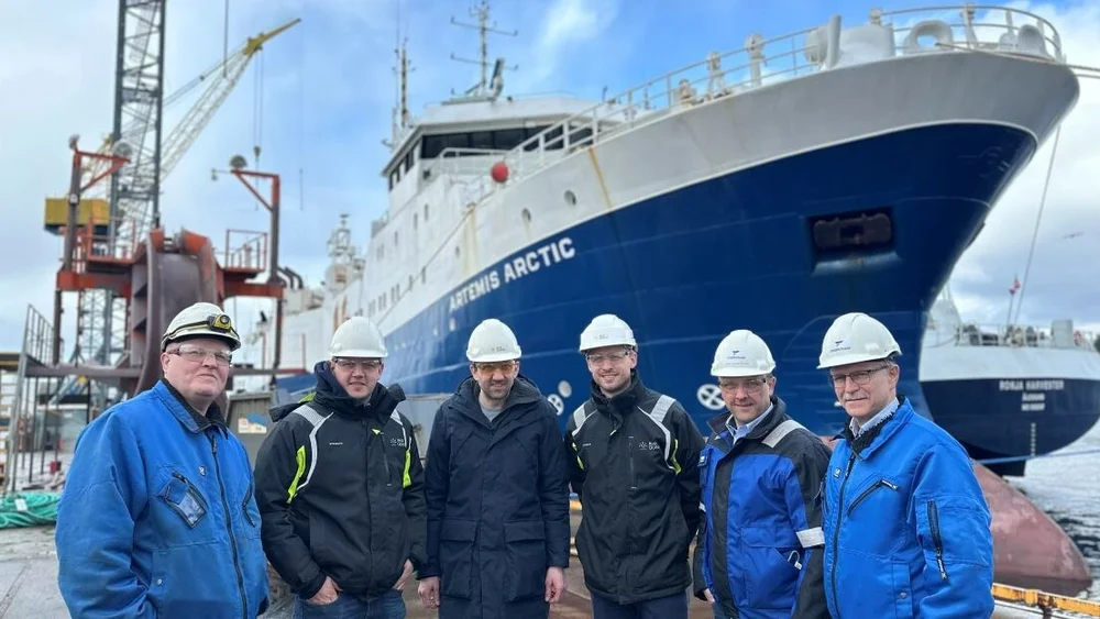 Artic Artemis Ava Ocean fiskerstrand gruppe foto Marius