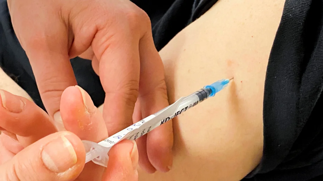 No startar vaksinasjonen for fullt