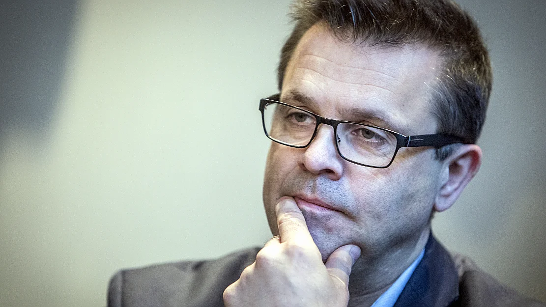 Sve kallar ferjeforslag fraa Ap for politisk svindel