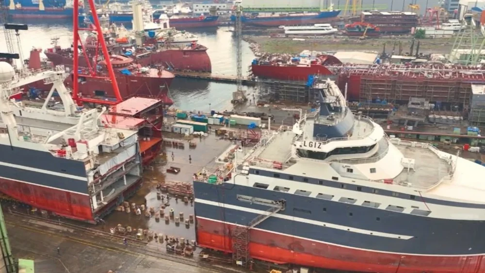 Tersan aker qrill company foto Tersan