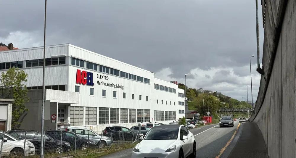 Acel eksterior foto Marius