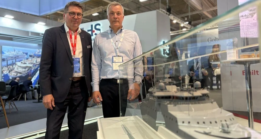 Kristian Saetre vard Odd Magne Nilsen forsvarsmateriell 2 foto marius