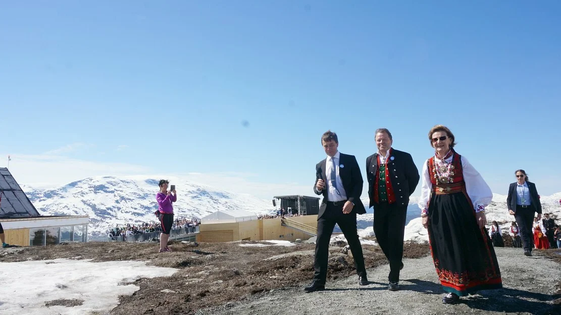 Richard Grov Arne Hjeltnes Sonja Hoven foto Ogne