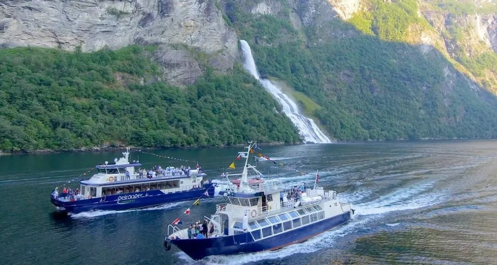 Geiranger Fjordservice fartoy reiseliv foto Gerianger Fjordservice