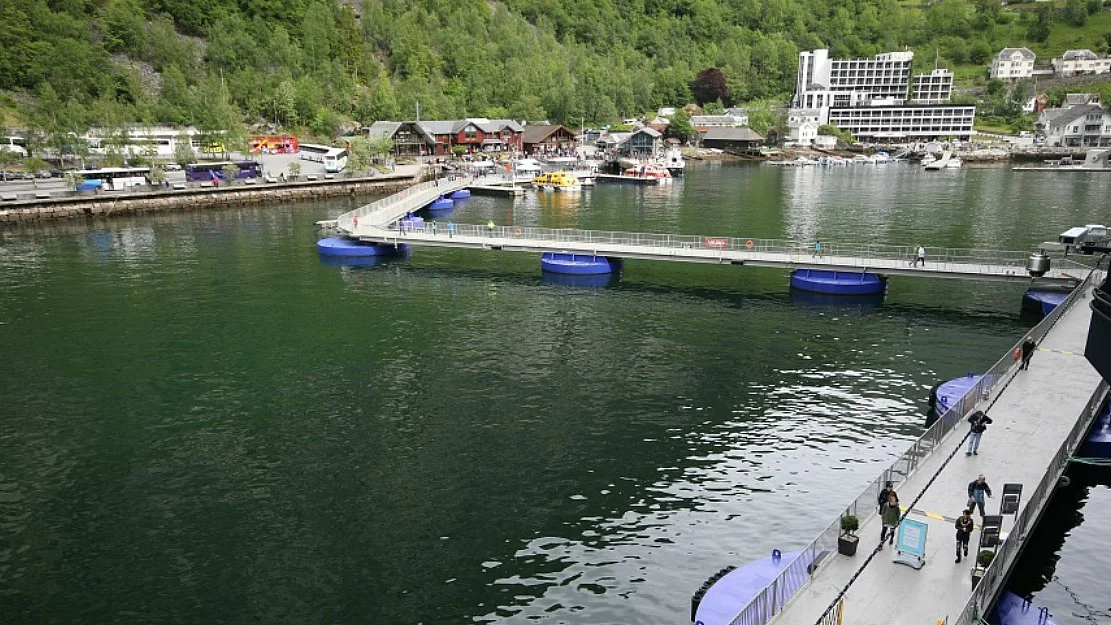 Geiranger Seawalk foto Wikimedia Commons