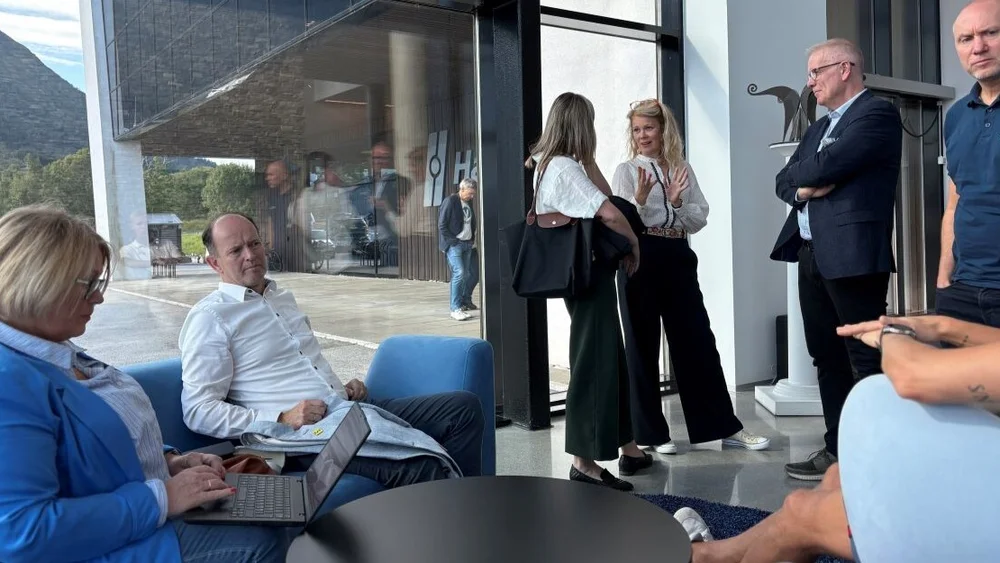 NHO valgkampturne Hareid Group foto Marius