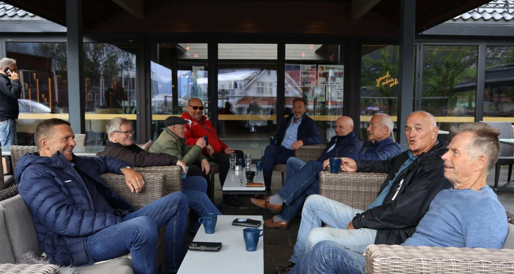 10 timen Isehaug Kafeteria foto Ogne