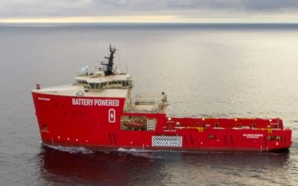 Atlantic Shrike foto Atlantic Towing
