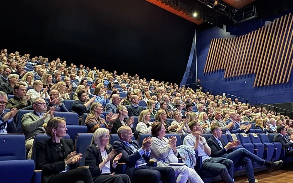 Romsdalskonferansen salen foto marius