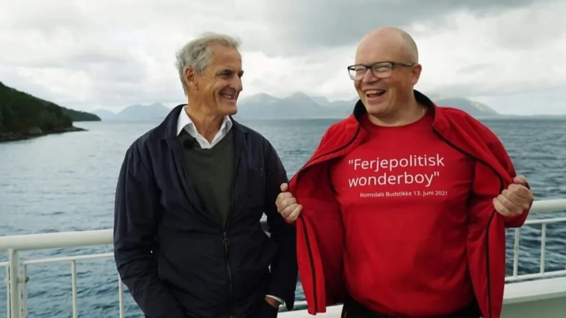 Store kjolmoen foto ap