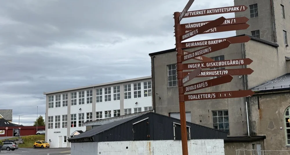 Devoldfabrikken utendors foto Marius